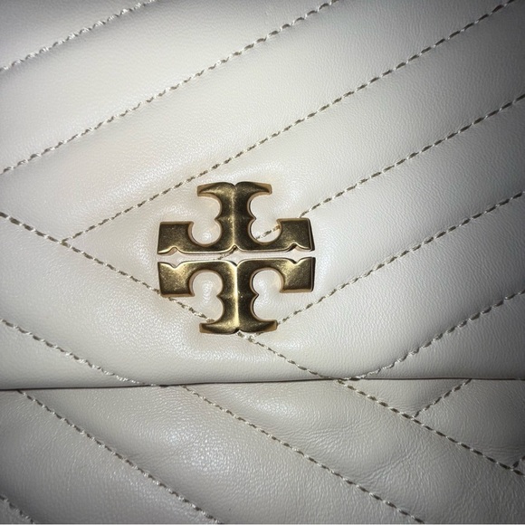 Tory Burch Small Cream Kira Chevron Leather Shoulder Bag - Picture 7 of 16